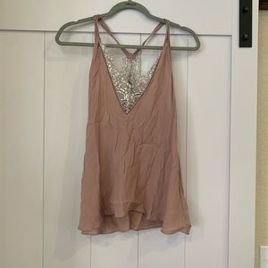 Lace detail fashion tank top